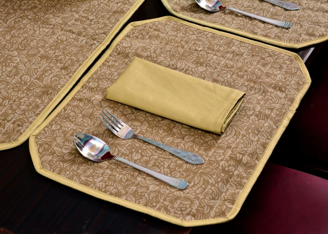 Elegant Light Brown Stripe Dining Table Mat Set – 6 Seater with Matching Napkins & Basket