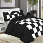 8 Piece Chess Duvet Cover Set – Black & White