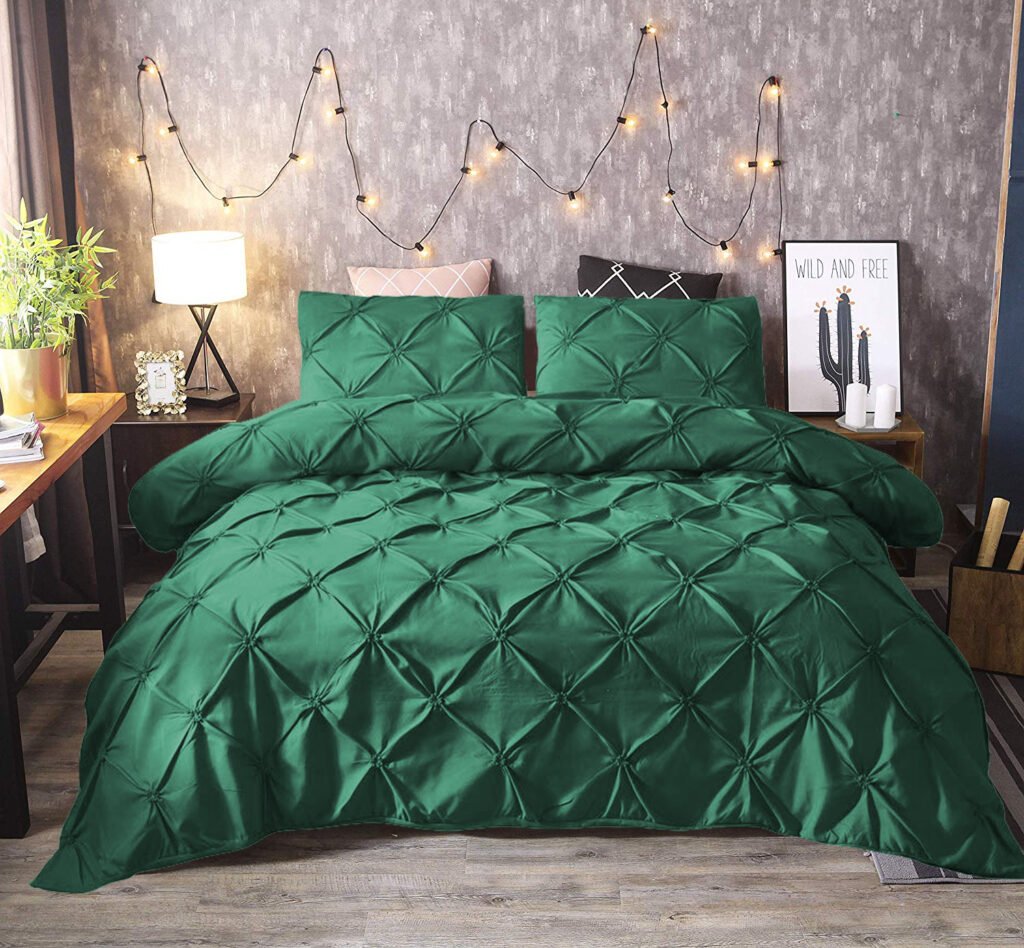8-Piece Diamond Duvet Cover Set – Dark Green