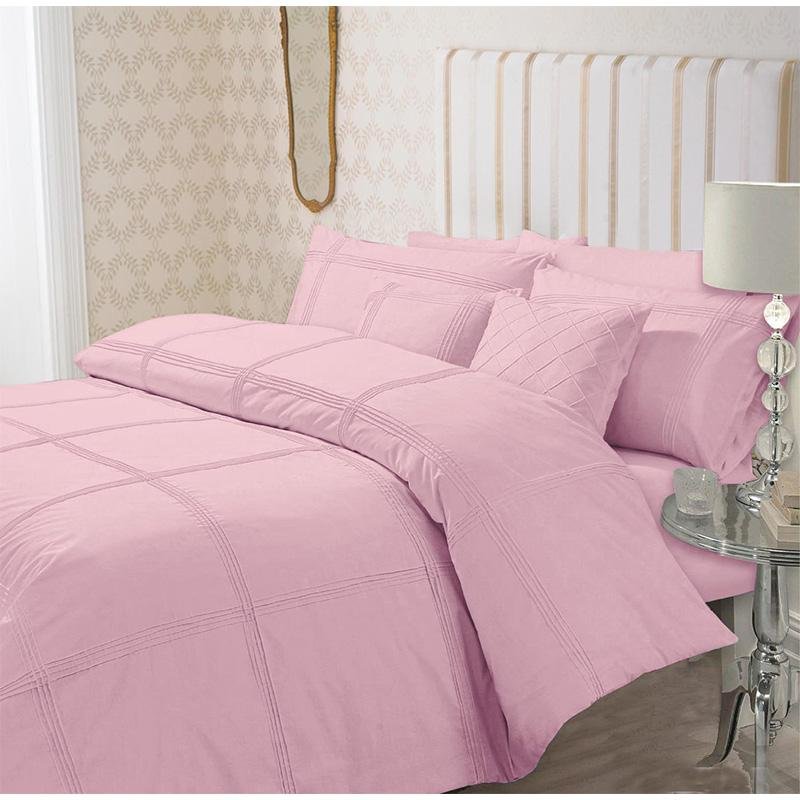 8 Piece Pleated Duvet Cover Set – Pink